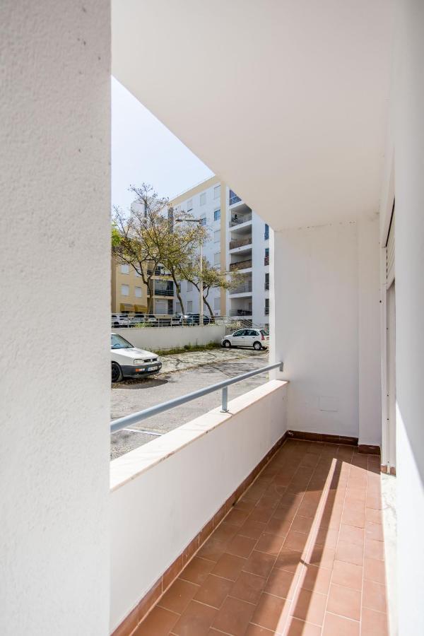Encosta Da Marina Family Apartment Portimao Exterior photo